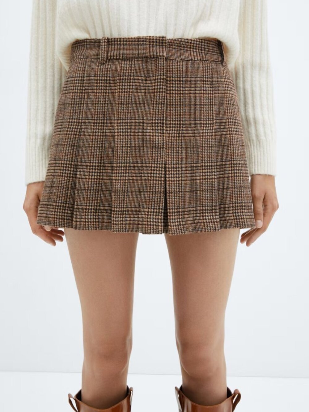 NWT Mango Houndstooth pleated skirt Beign
